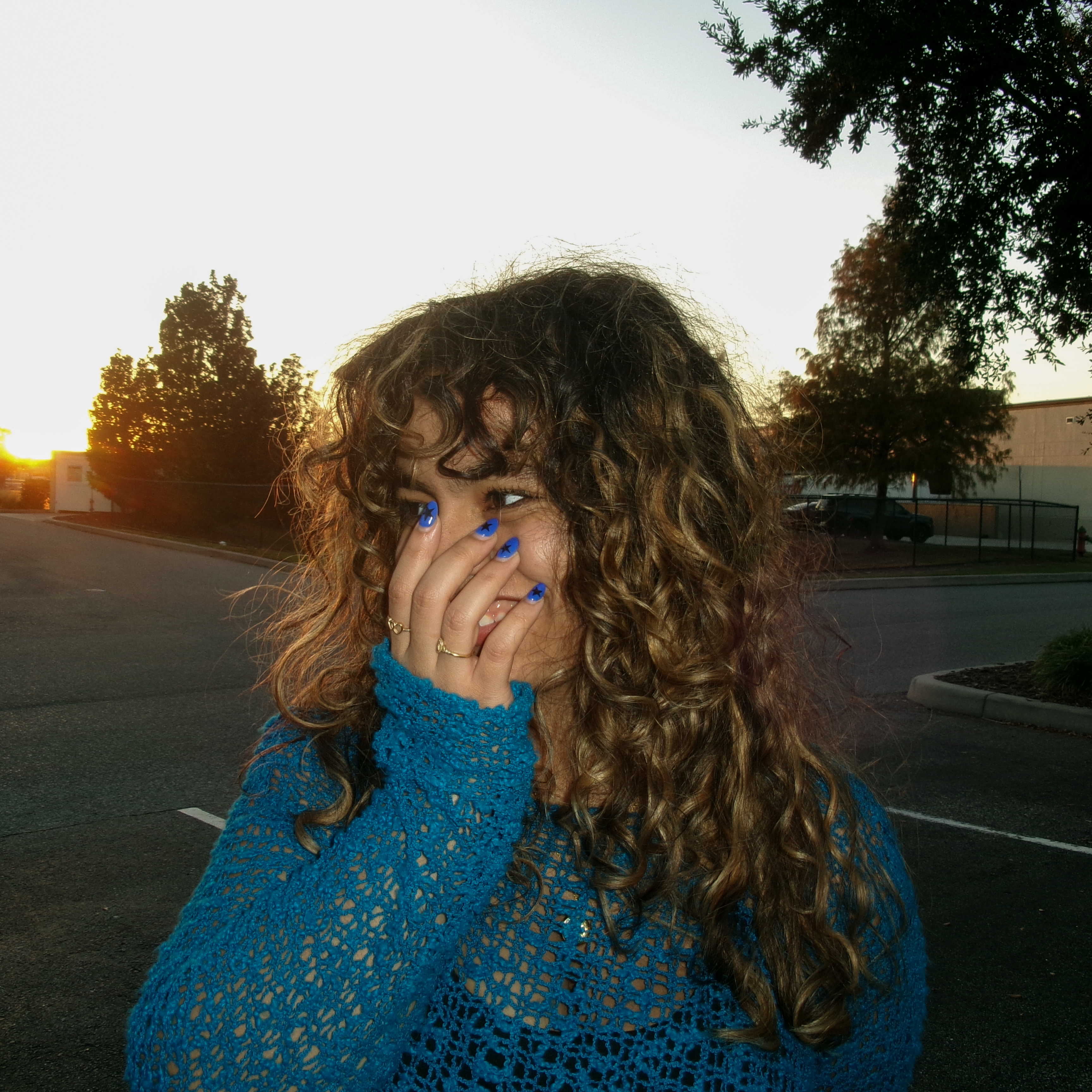 ILOVEITILOVEITILOVEIT - Bella Kay